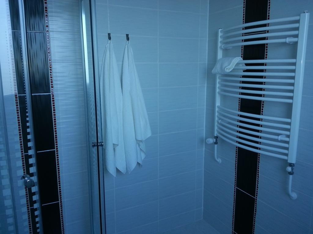 Downtown Apartment Miskolc Kültér fotó